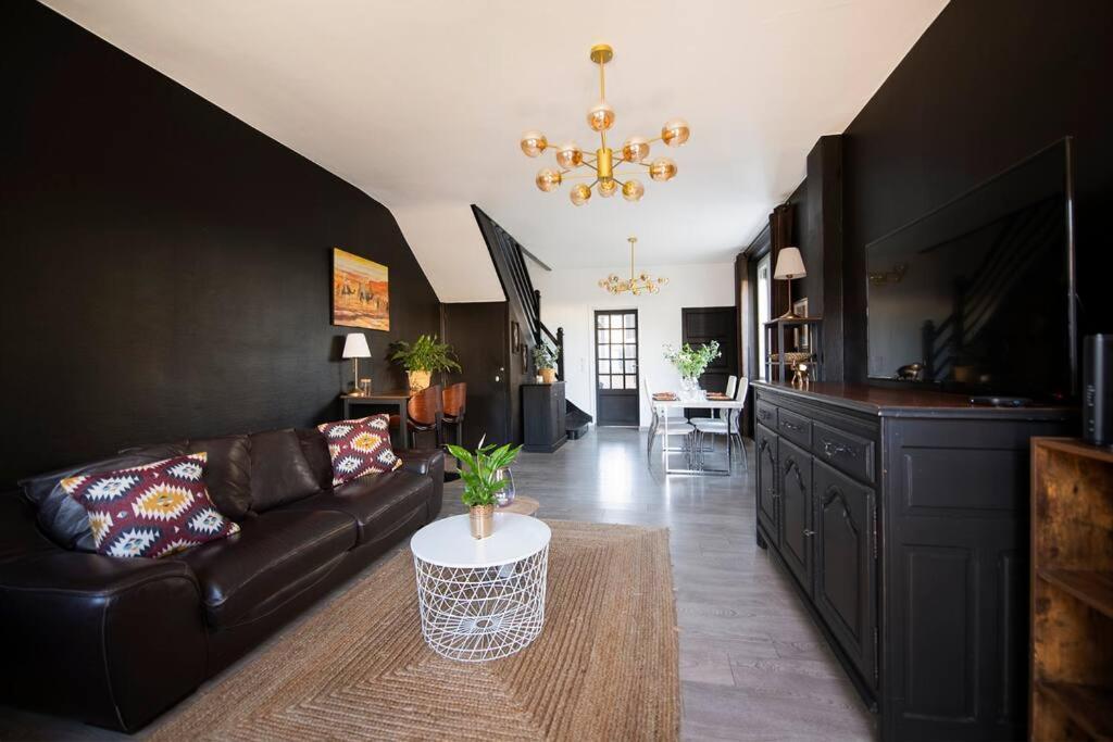 Jolie Maison Sur Orleans, Parking & Climatisation 外观 照片