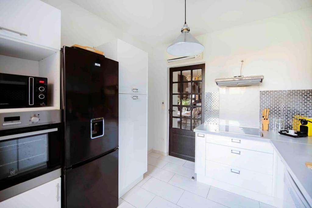 Jolie Maison Sur Orleans, Parking & Climatisation 外观 照片