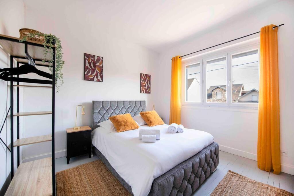 Jolie Maison Sur Orleans, Parking & Climatisation 外观 照片